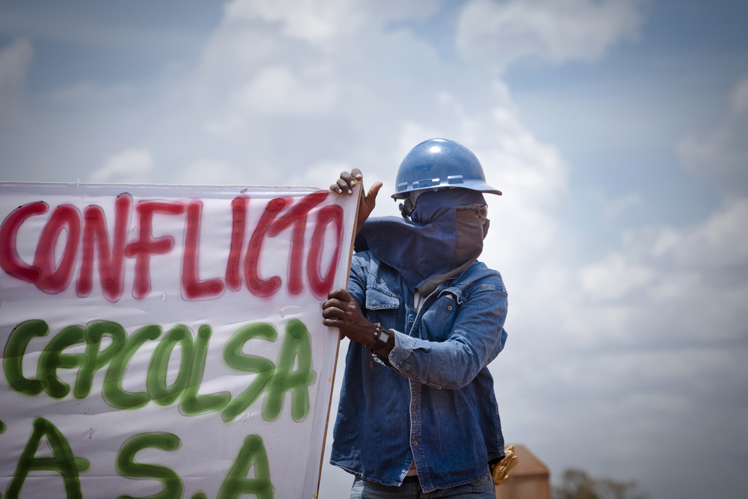 Ouvrier du pétrole en grève